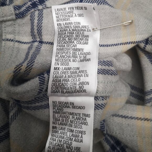 2 / $30.00 - Quicksilver Men's Modern Fit Size Medium Grey/Navy Plaid Shirt - Picture 9 of 13